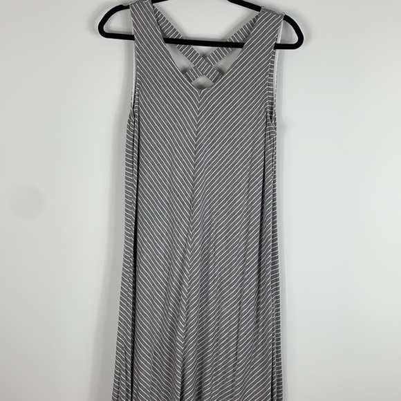 Cable & Gauge grey and white tank top dress Lg - Picture 2 of 6